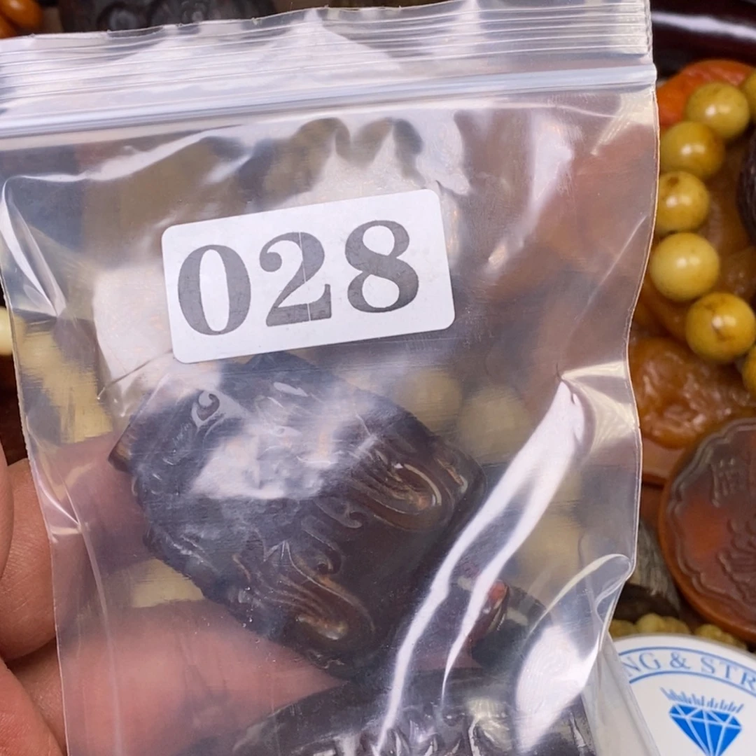 漆***光其他驼骨人工样子