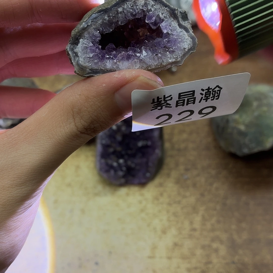 未镶嵌大型摆件（非配饰）水晶