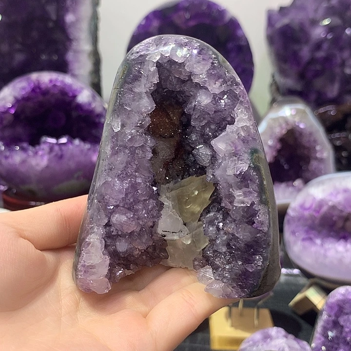 未镶嵌珠宝半成品紫晶