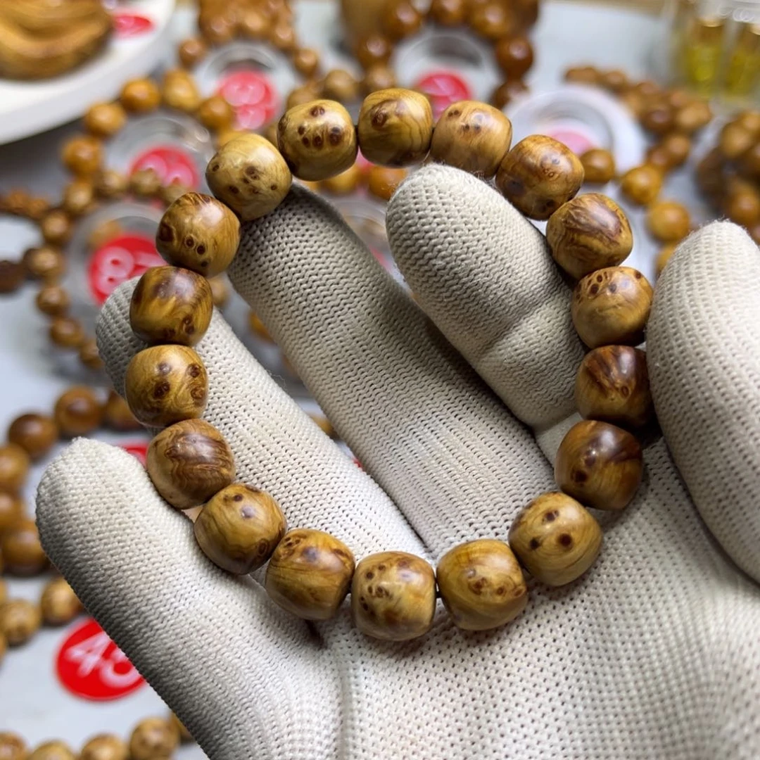 木你***来太行崖柏手串