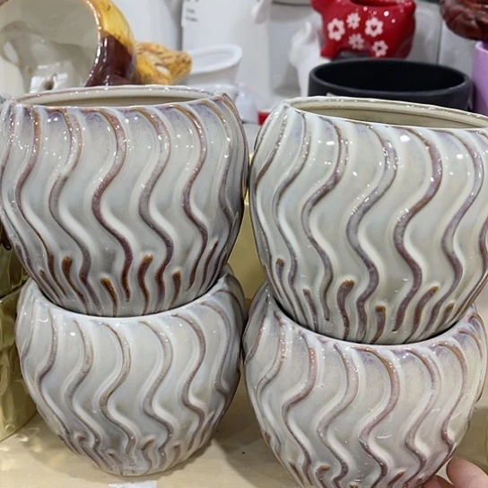 多肉绿植陶瓷花盆9.9包邮，有孔