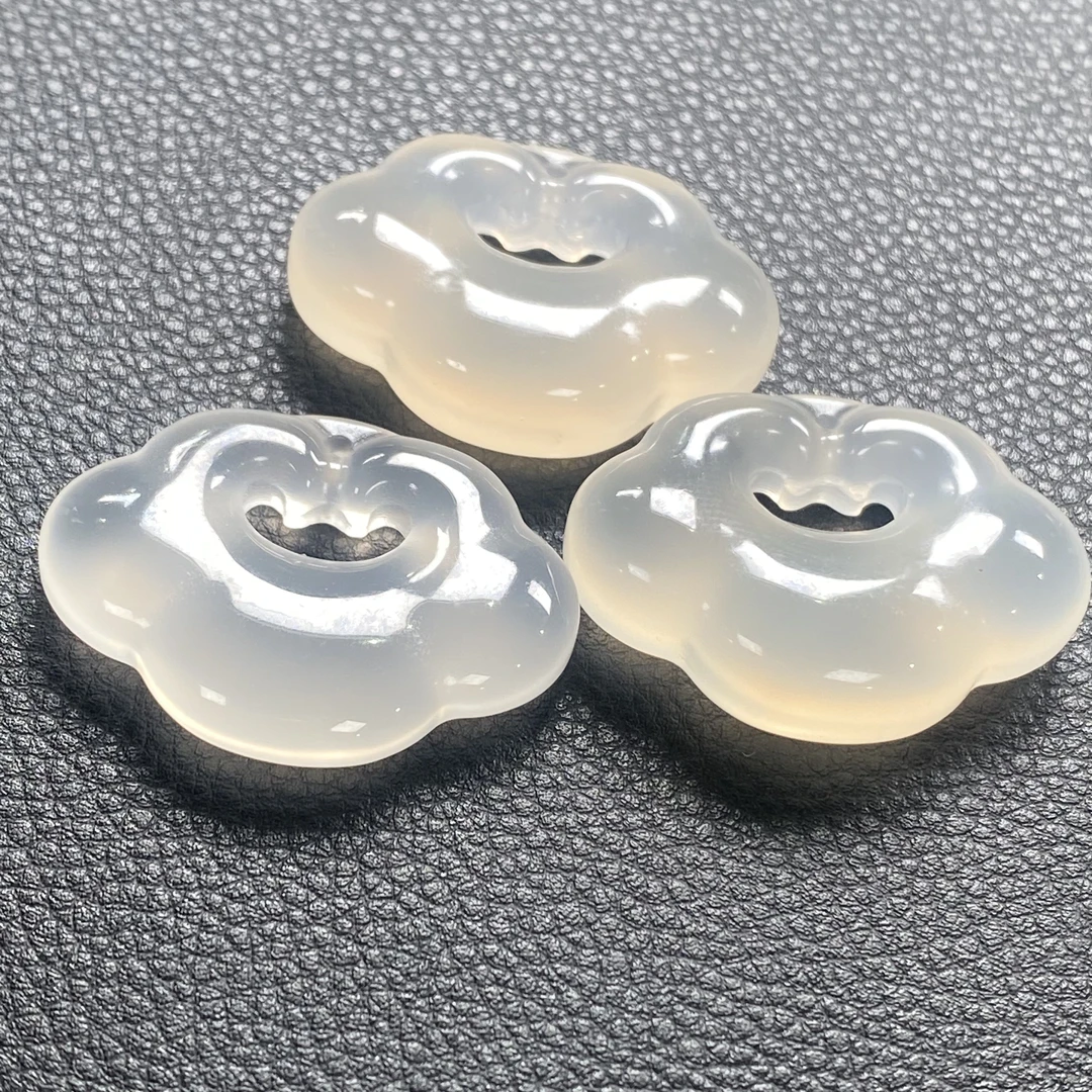 【老张珠宝】玛瑙祥云锁吊坠多样性发一件