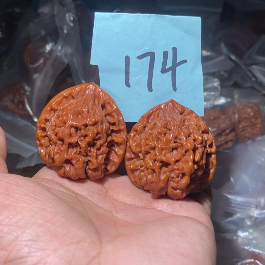 45麒麟纹官帽。