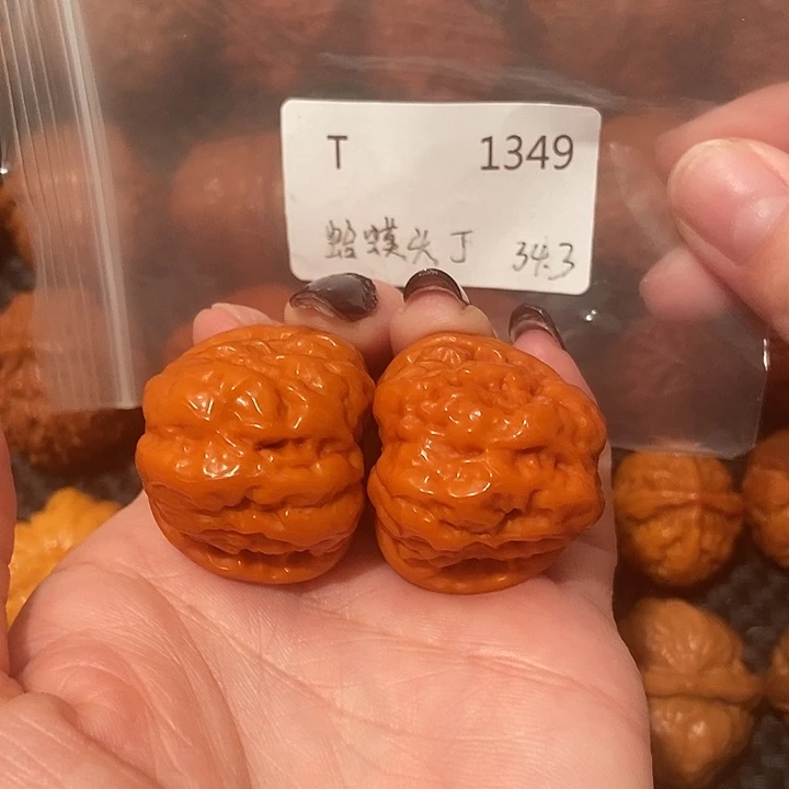 静***静吊坠文玩核桃蛤蟆头34肚38