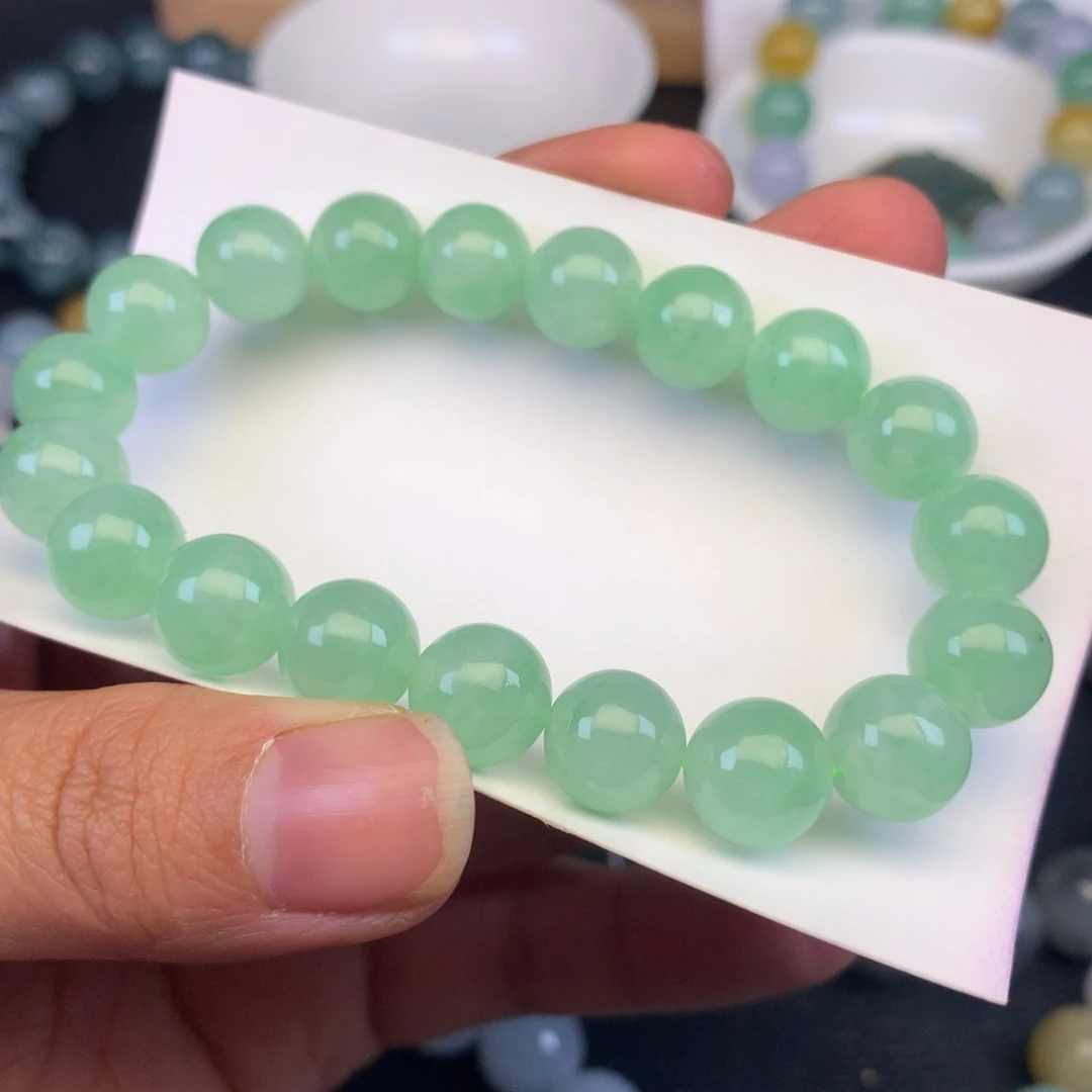 红***1翡翠未镶嵌颈饰天然缅甸翡翠A货