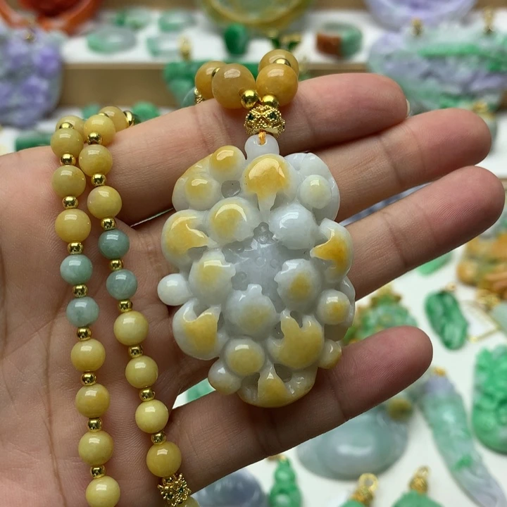 颈饰未镶嵌翡翠翡翠