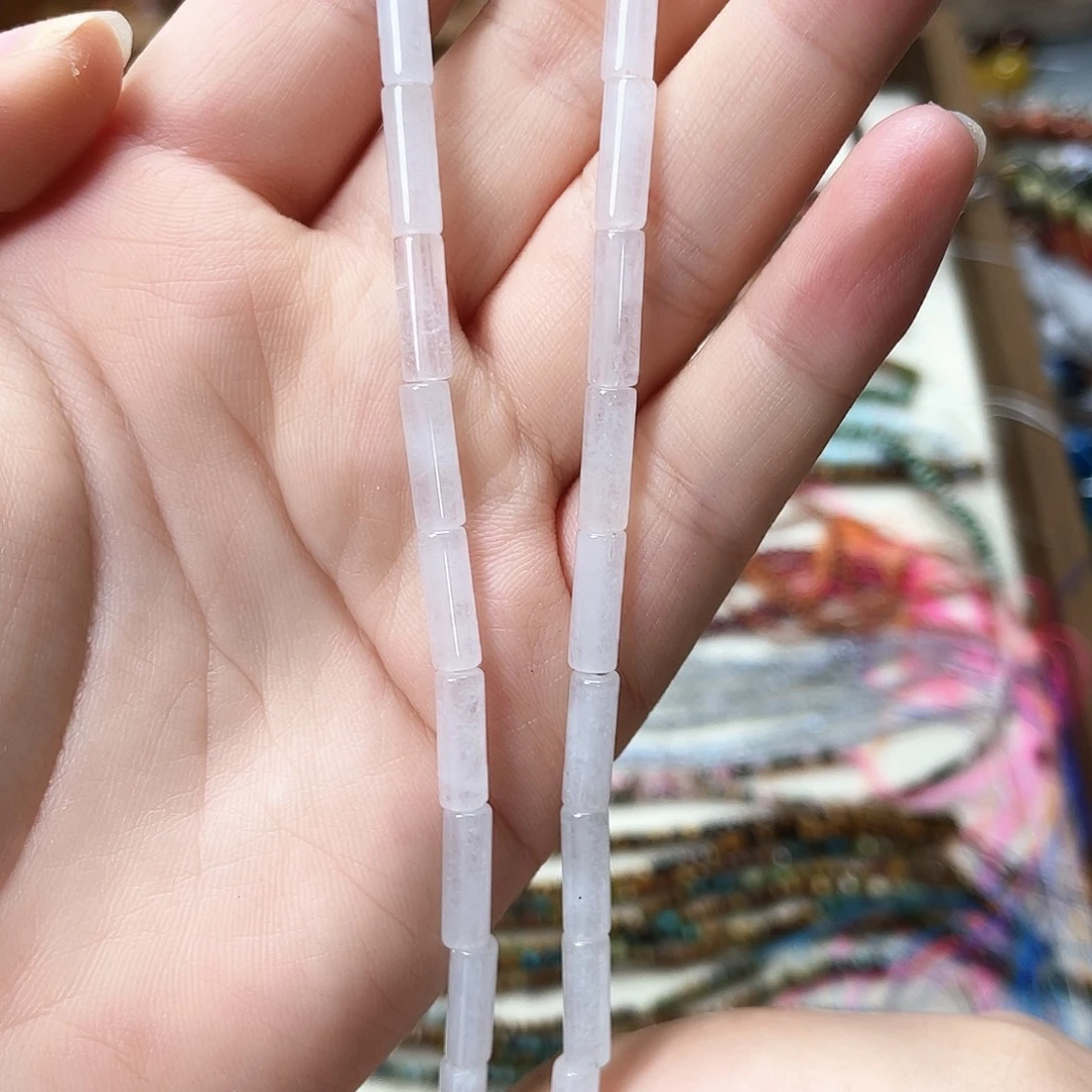 玛瑙/玉髓未镶嵌珠宝半成品白水晶卡4圆柱一条