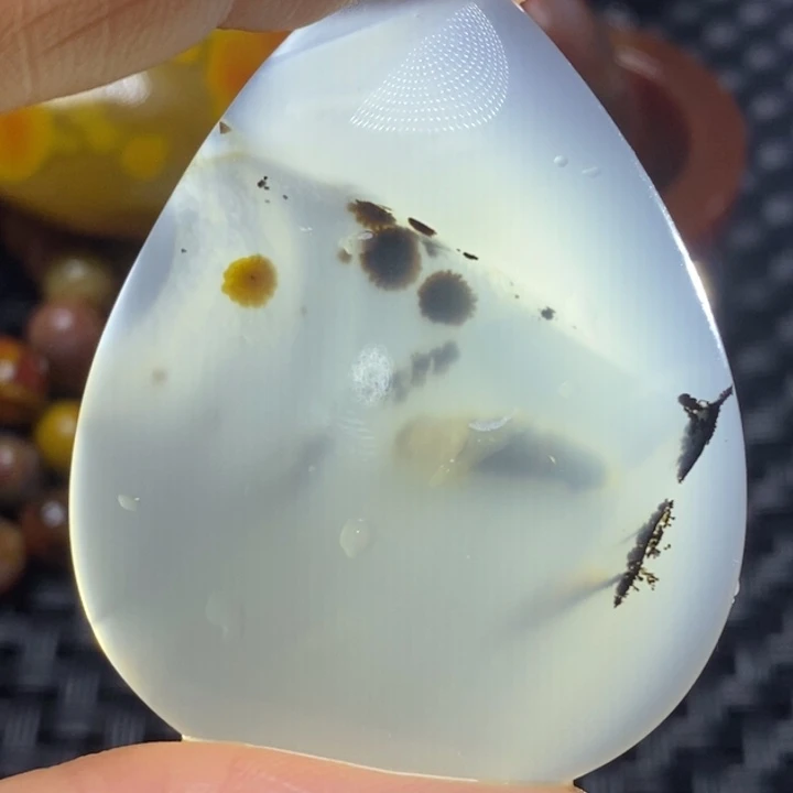 玛瑙/玉髓颈饰未镶嵌赤****1