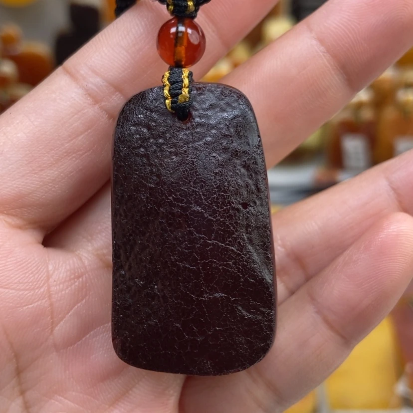 【闪购商品】琥珀颈饰未镶嵌