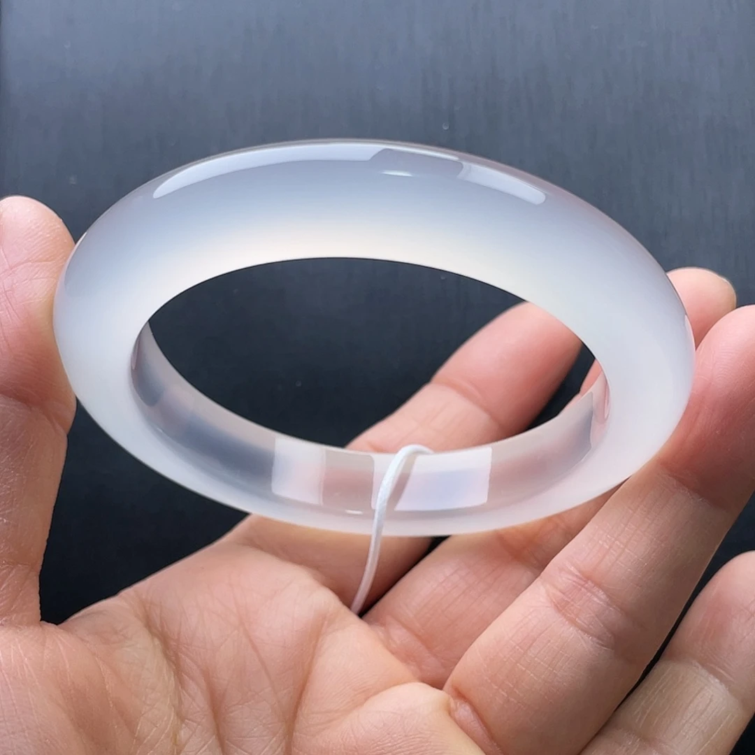 玛瑙/玉髓未镶嵌手镯56圈口