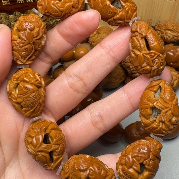 手串/手链橄榄核鱼戏莲花