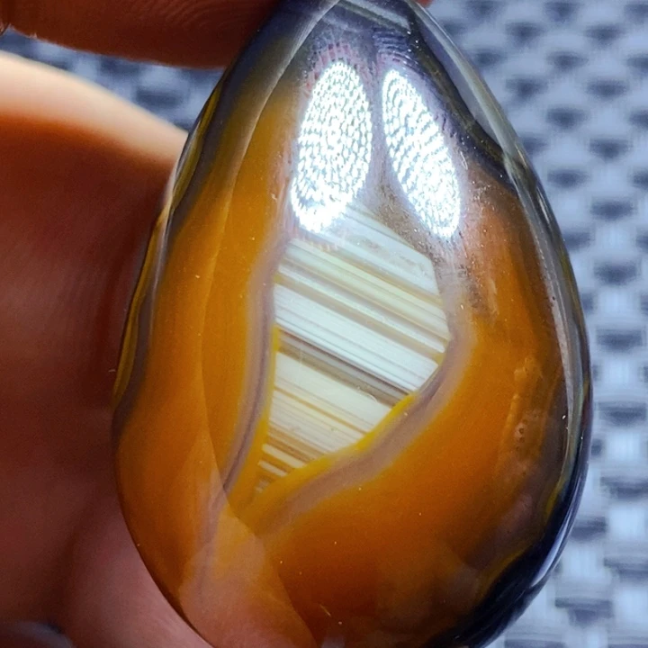 过***客玛瑙/玉髓未镶嵌颈饰