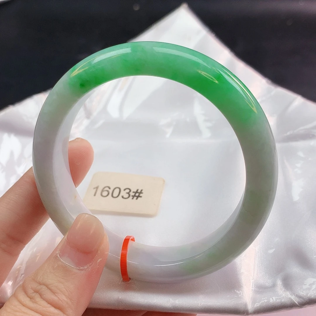 翡翠手镯未镶嵌58圈1603
