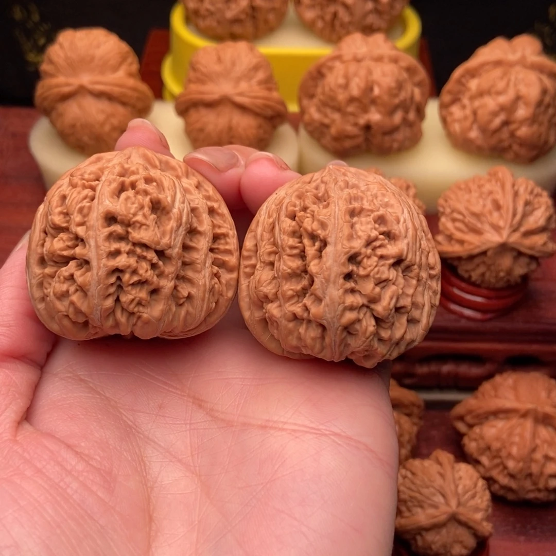 桃核把件吾**头平谷大粗筋42