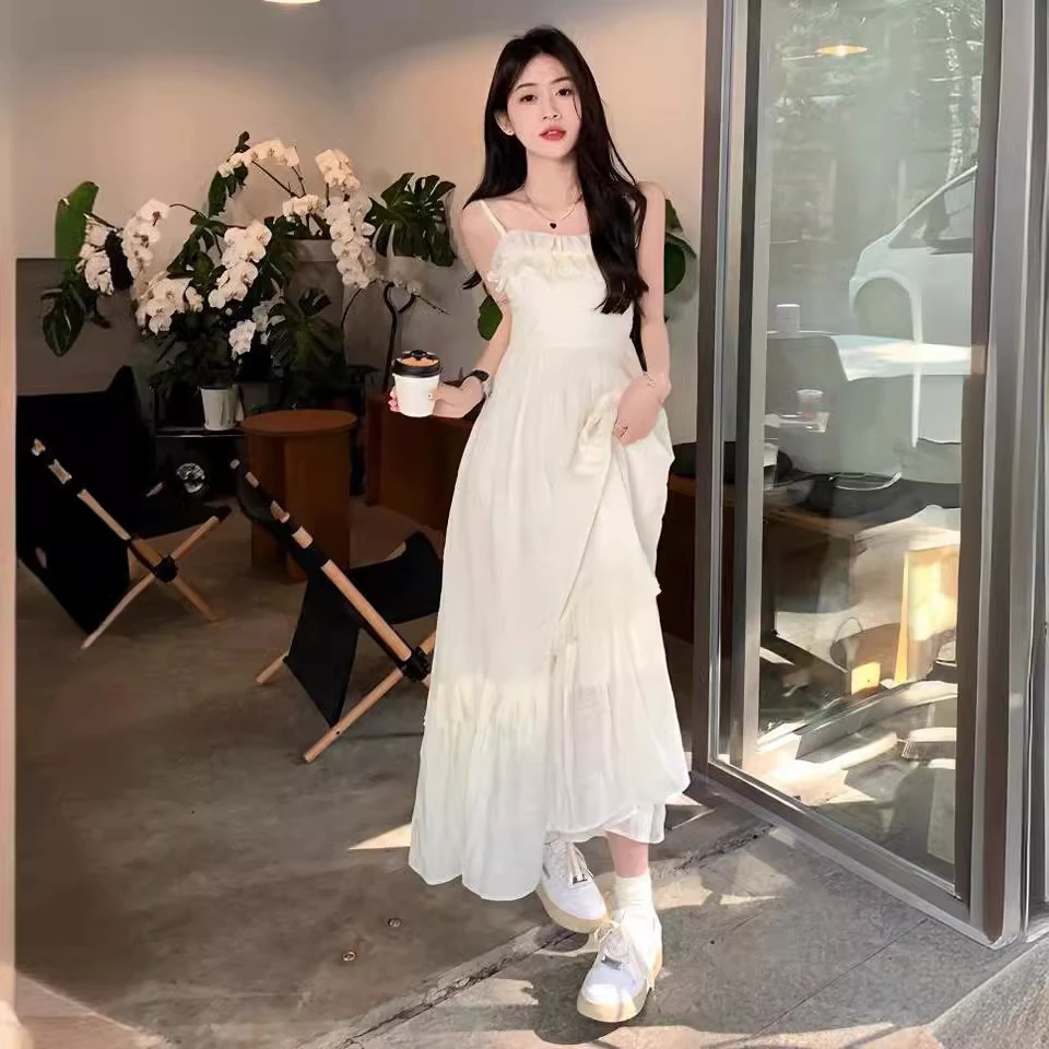 木耳边吊带连衣裙女夏季2025新款甜美法式收腰显瘦设计感超仙长裙