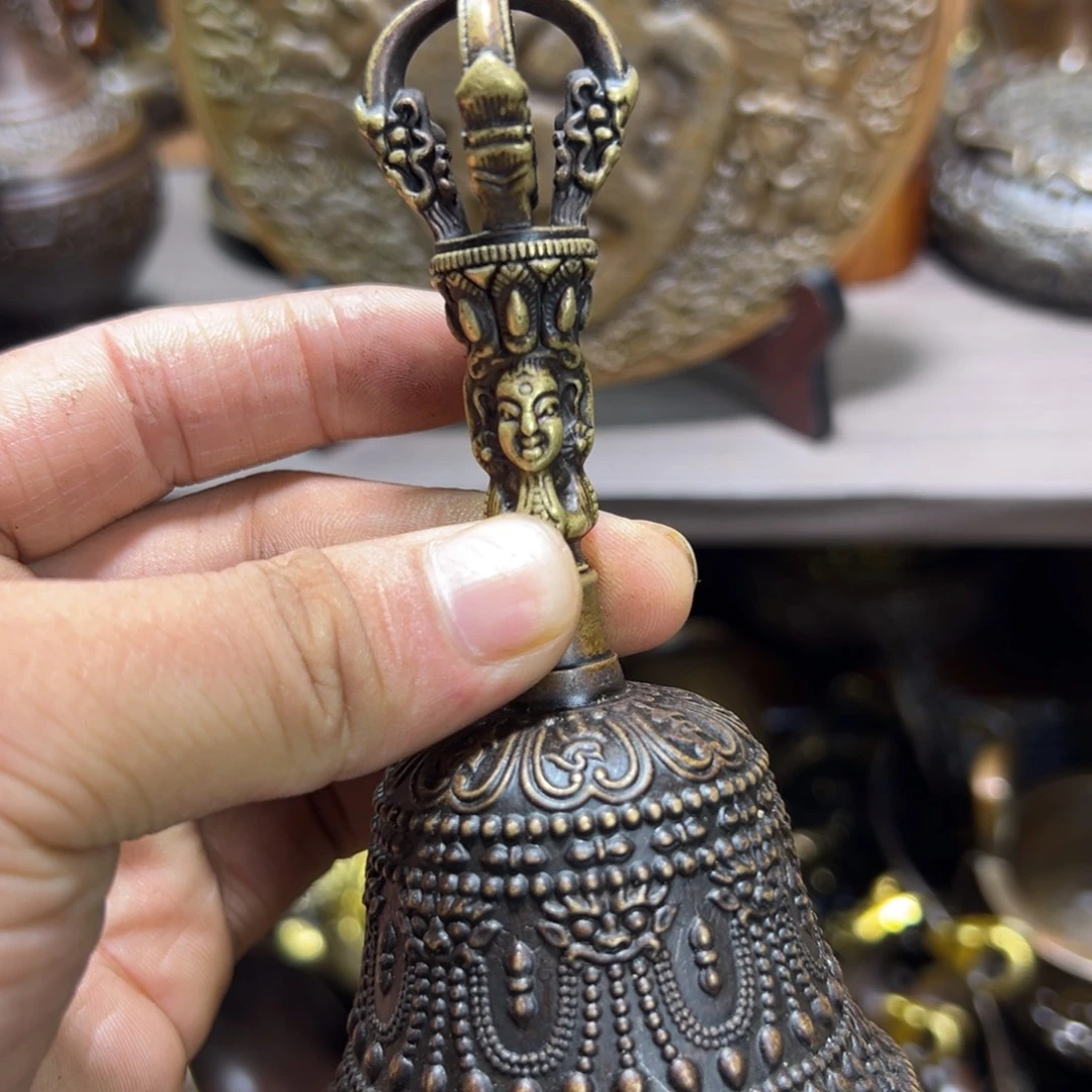 精选铜器，诚信经营