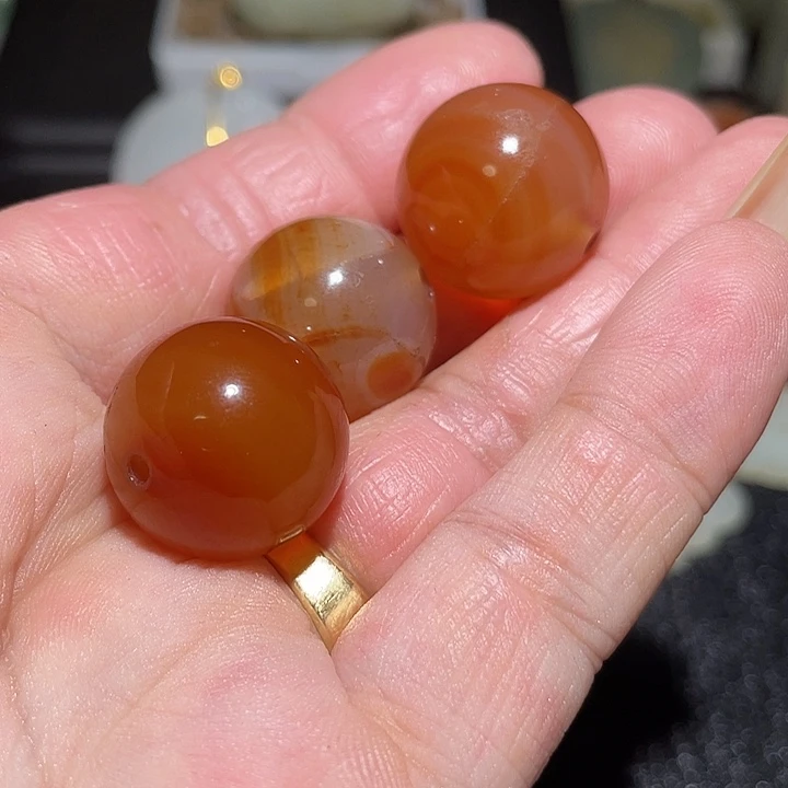 秋***₈玛瑙/玉髓合金颈饰挂件