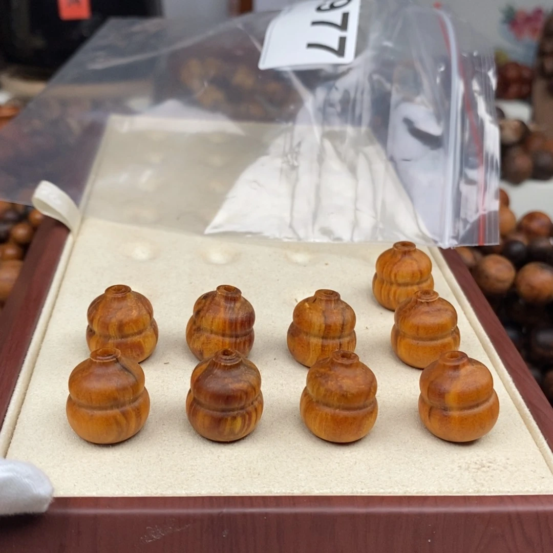 贡木大*977黄金葫芦9颗