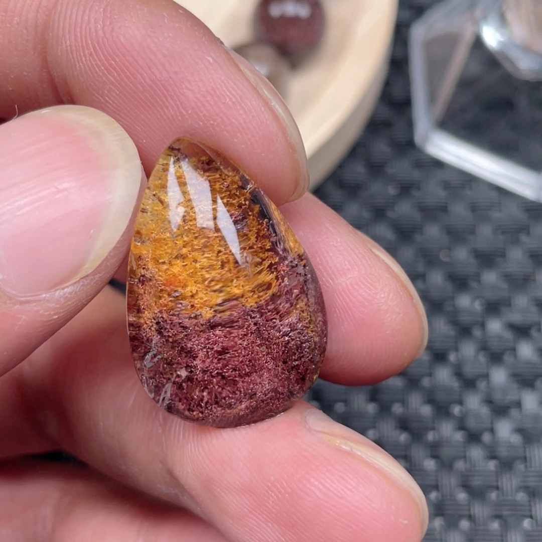 未镶嵌吊坠(不含链)水晶阿*?