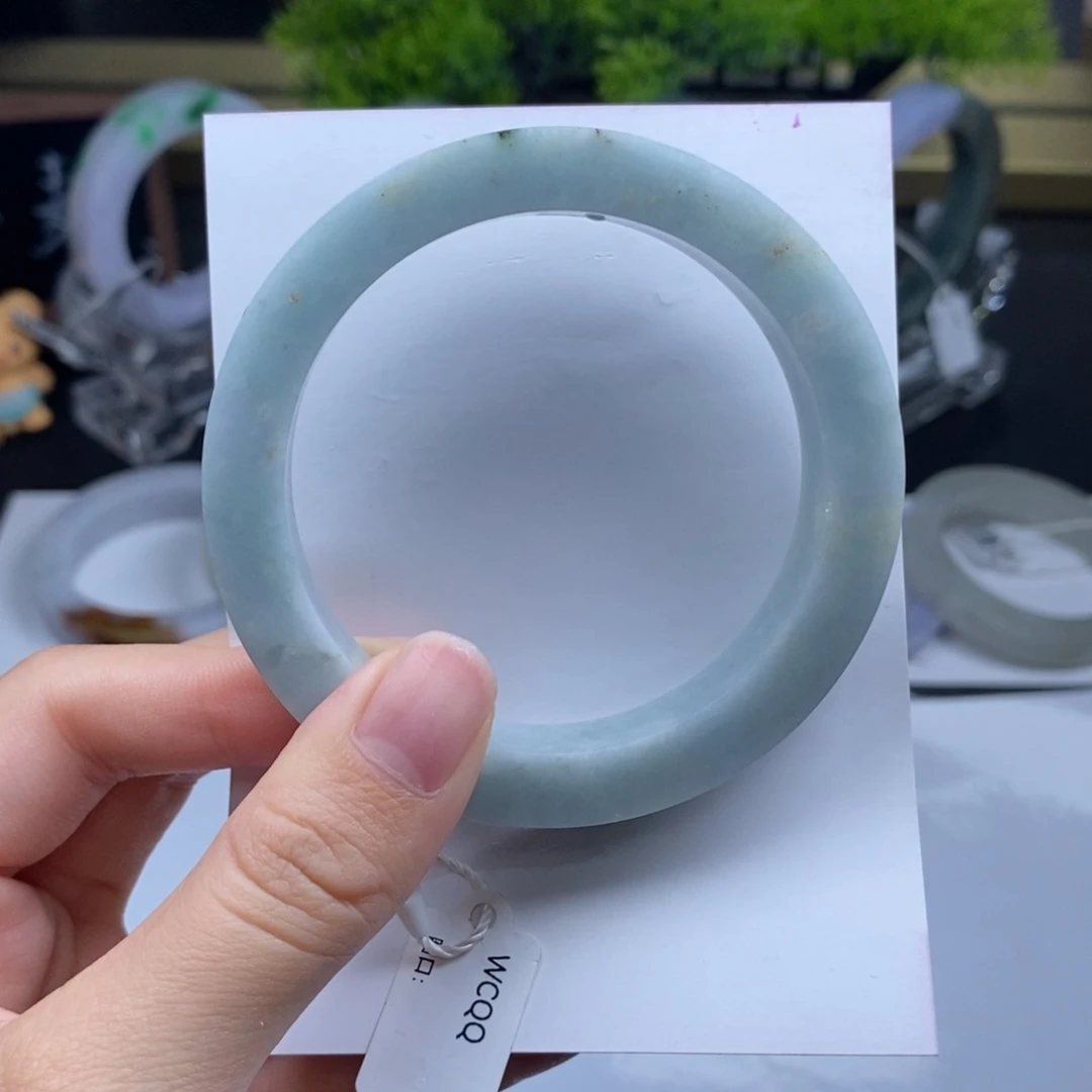 未镶嵌手镯定制翡翠蓝底飘花正圈