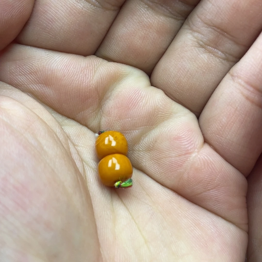 蜜蜡未镶嵌吊坠(不含链)