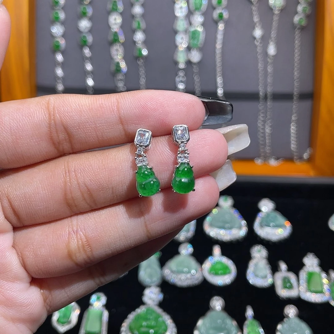 未镶嵌翡翠耳饰耳钉