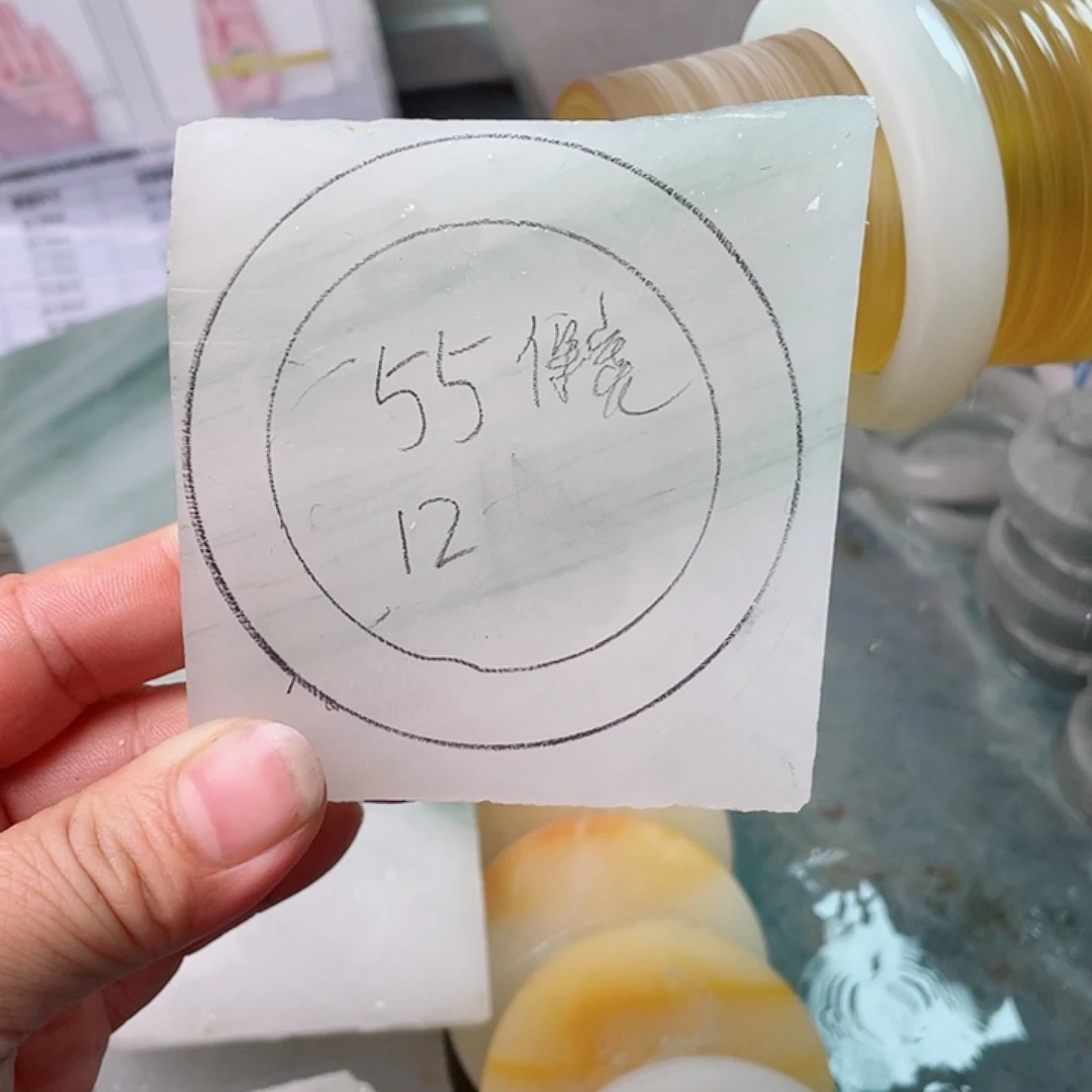 浪***使定制石英质玉（天山翠）