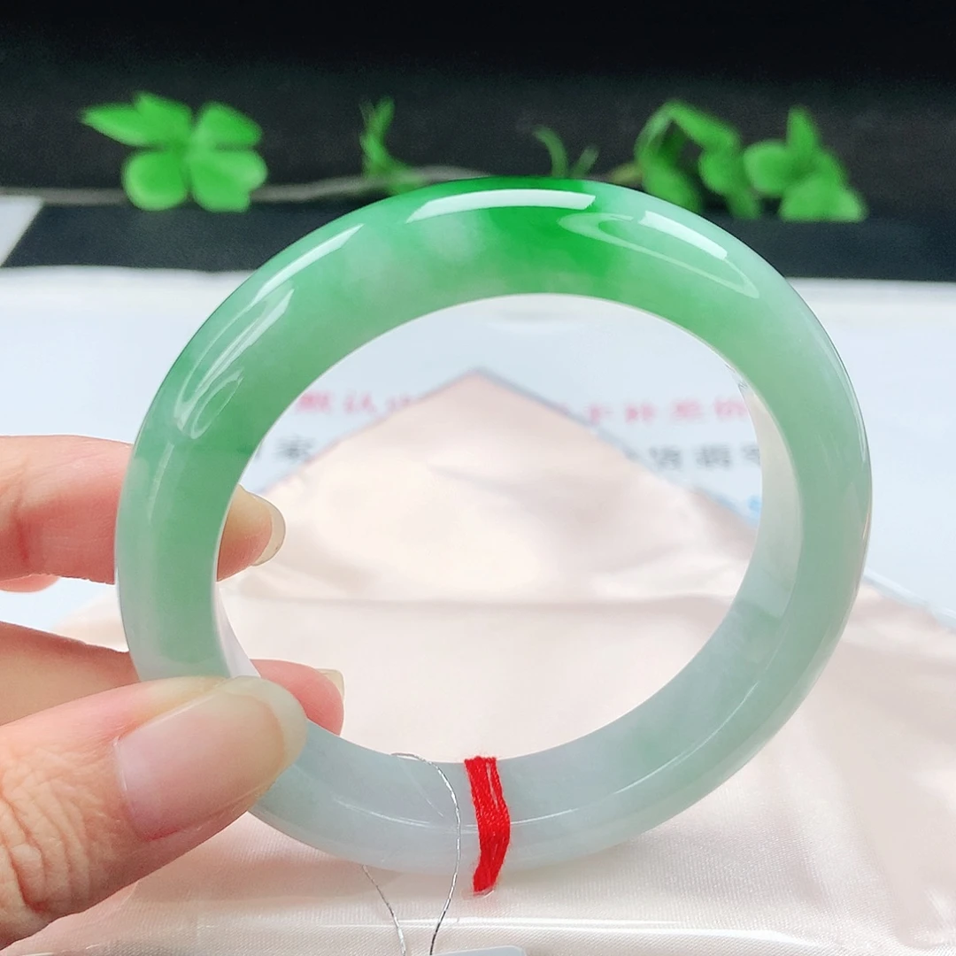 未镶嵌手镯翡翠58圈