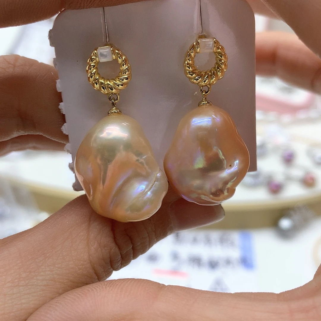 淡水珍珠耳饰未镶嵌