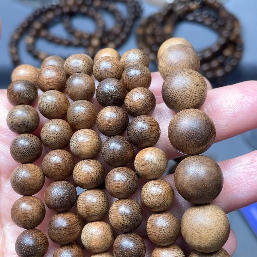 沉香手串富森红土0.8