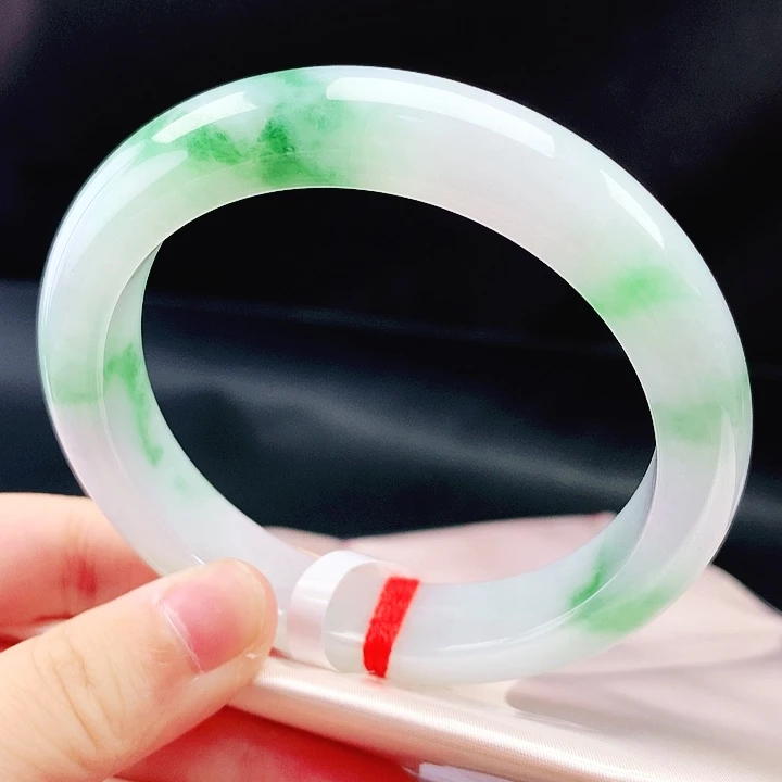未镶嵌手镯翡翠58圈