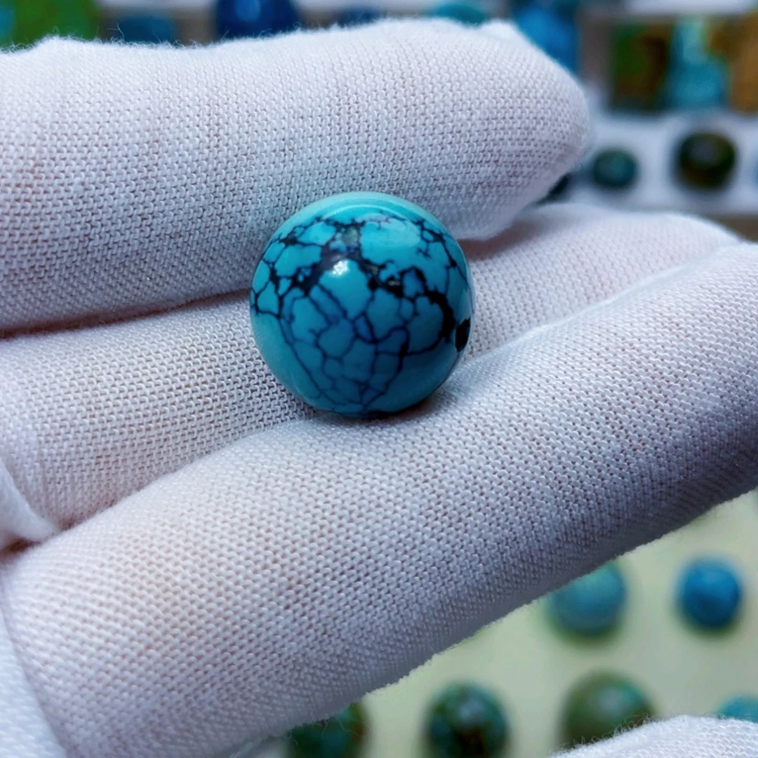 绿松石未镶嵌饰品