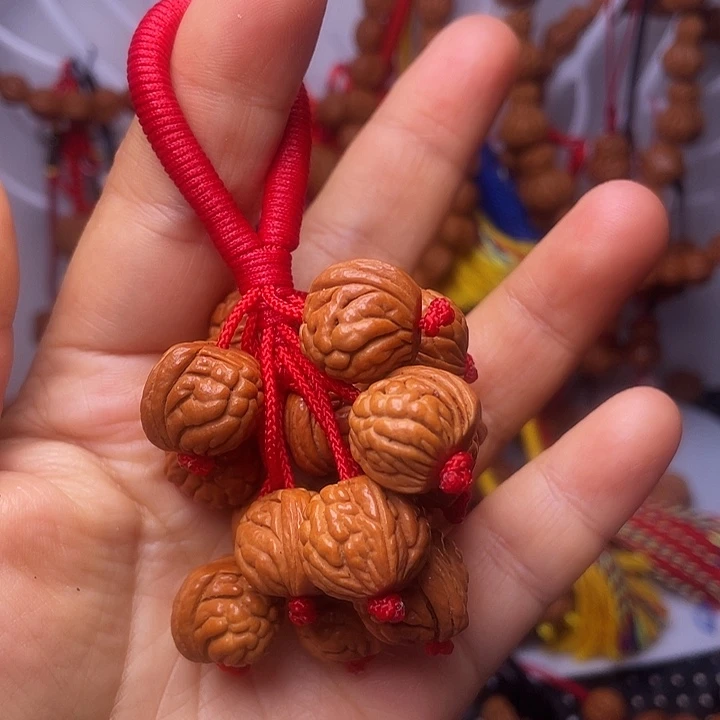 吊坠桃核龙纹桃枭