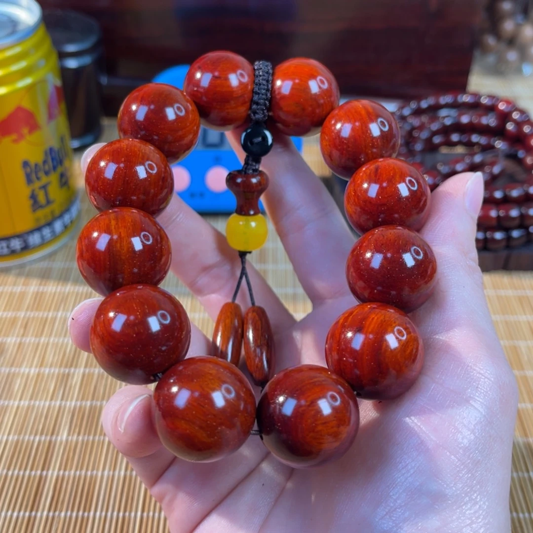 聼***軒木小叶紫檀手工艺