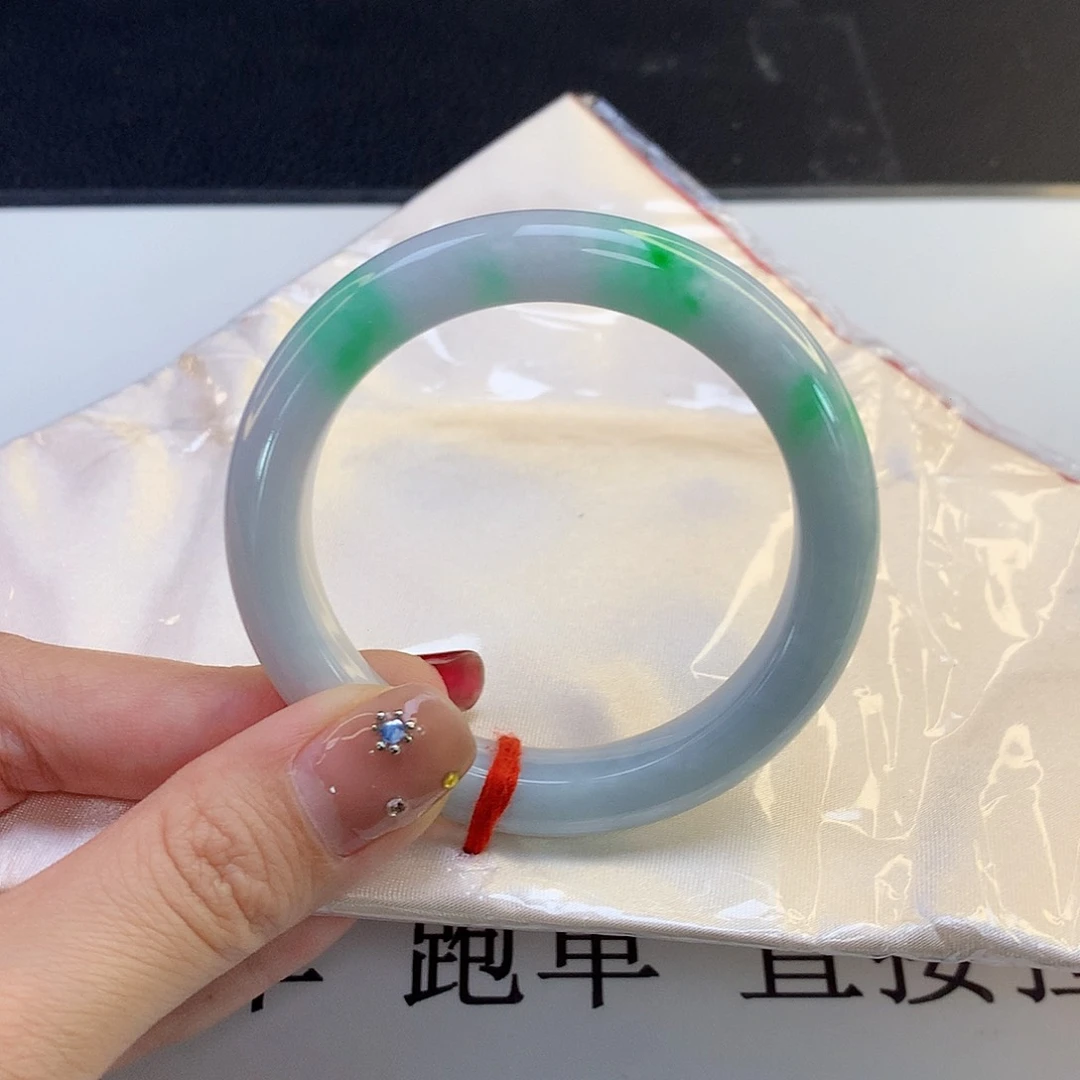 翡翠手镯未镶嵌天然翡翠A货23