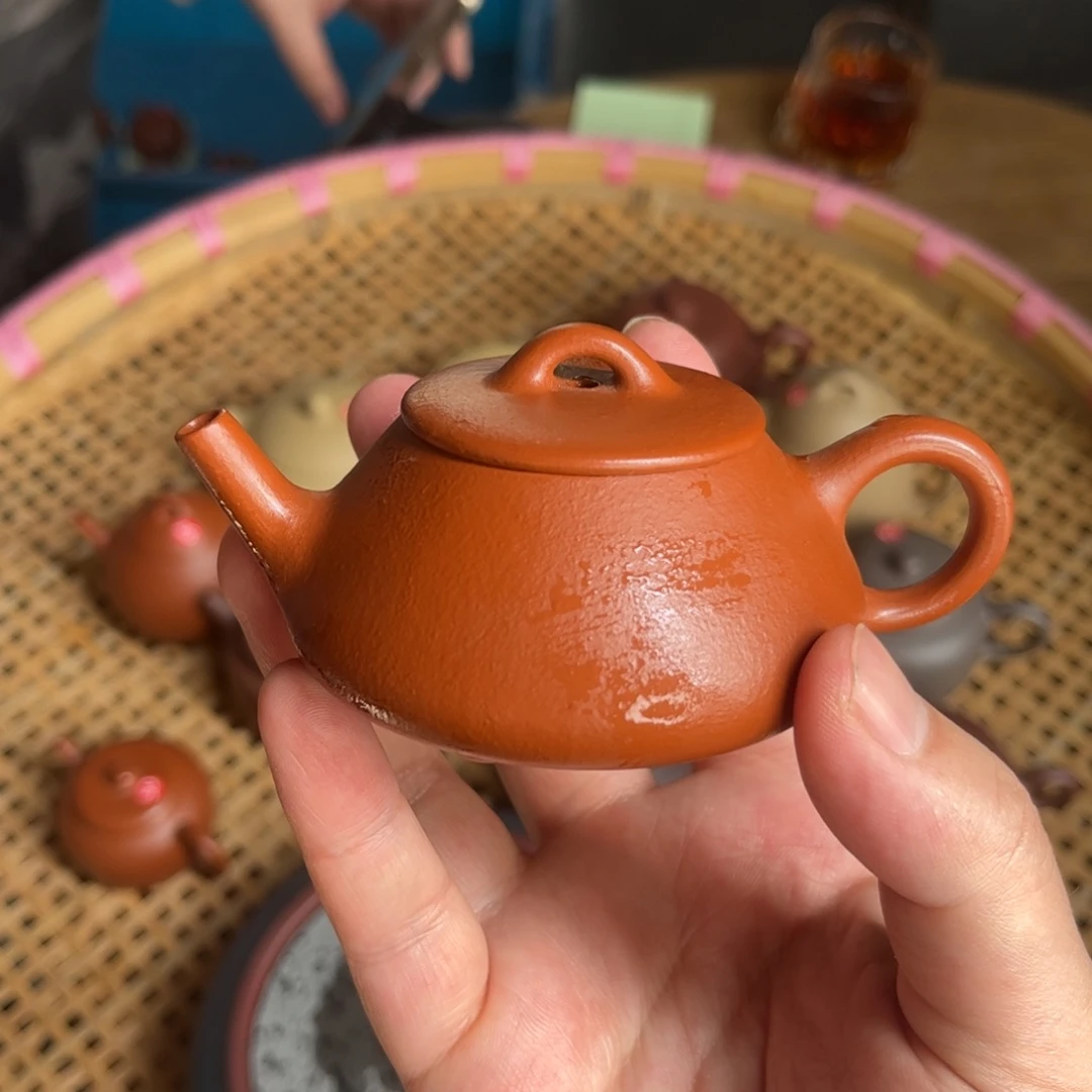 紫砂茶壶石山前11111111111