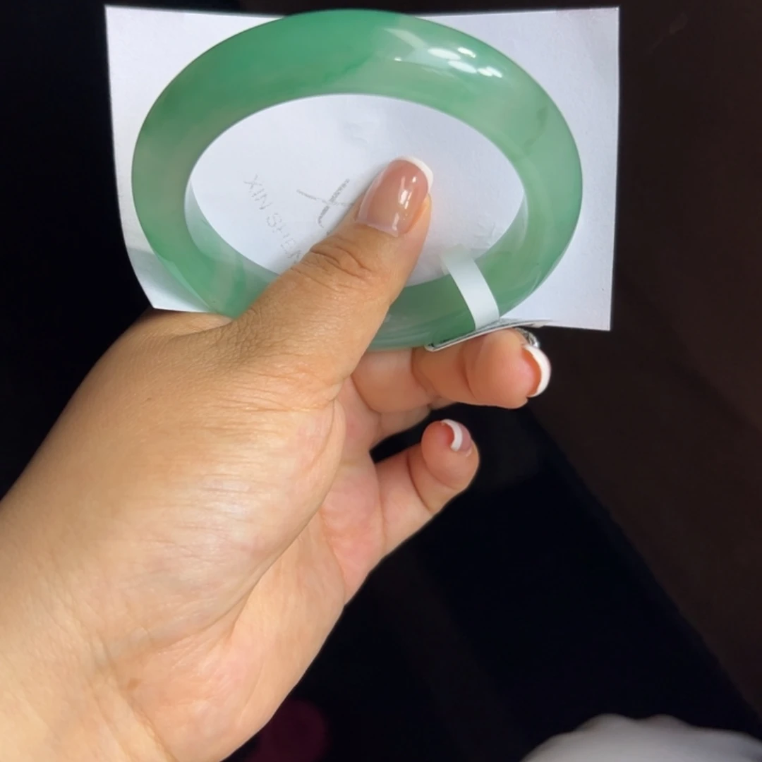 石英质玉手镯未镶嵌非洲翠5960