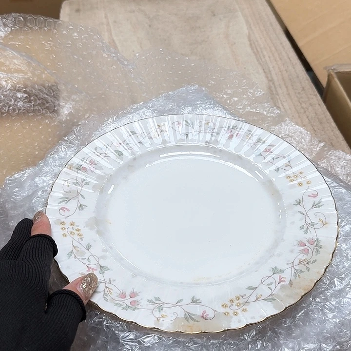 瓷片划噗哈哈哈哈哈哈哈哈哈我笑