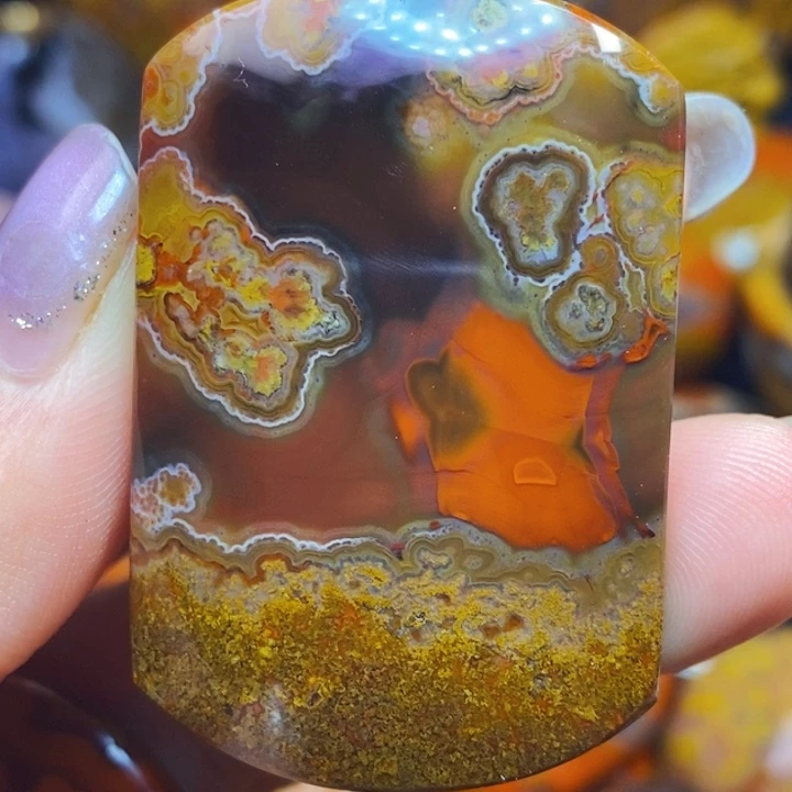 智***缘玛瑙/玉髓未镶嵌颈饰