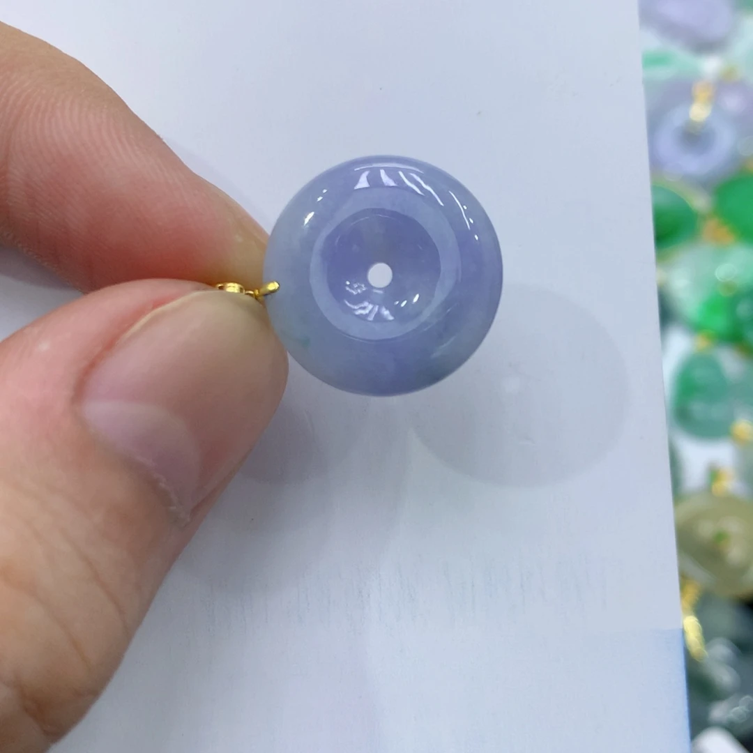 翡翠18K金镶嵌颈饰翡翠