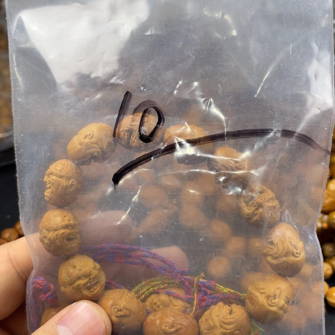 猴头核桃吊坠没事儿