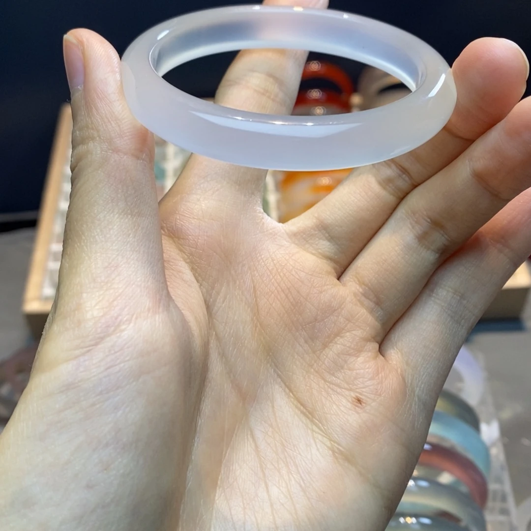 小***茶玛瑙/玉髓未镶嵌手镯