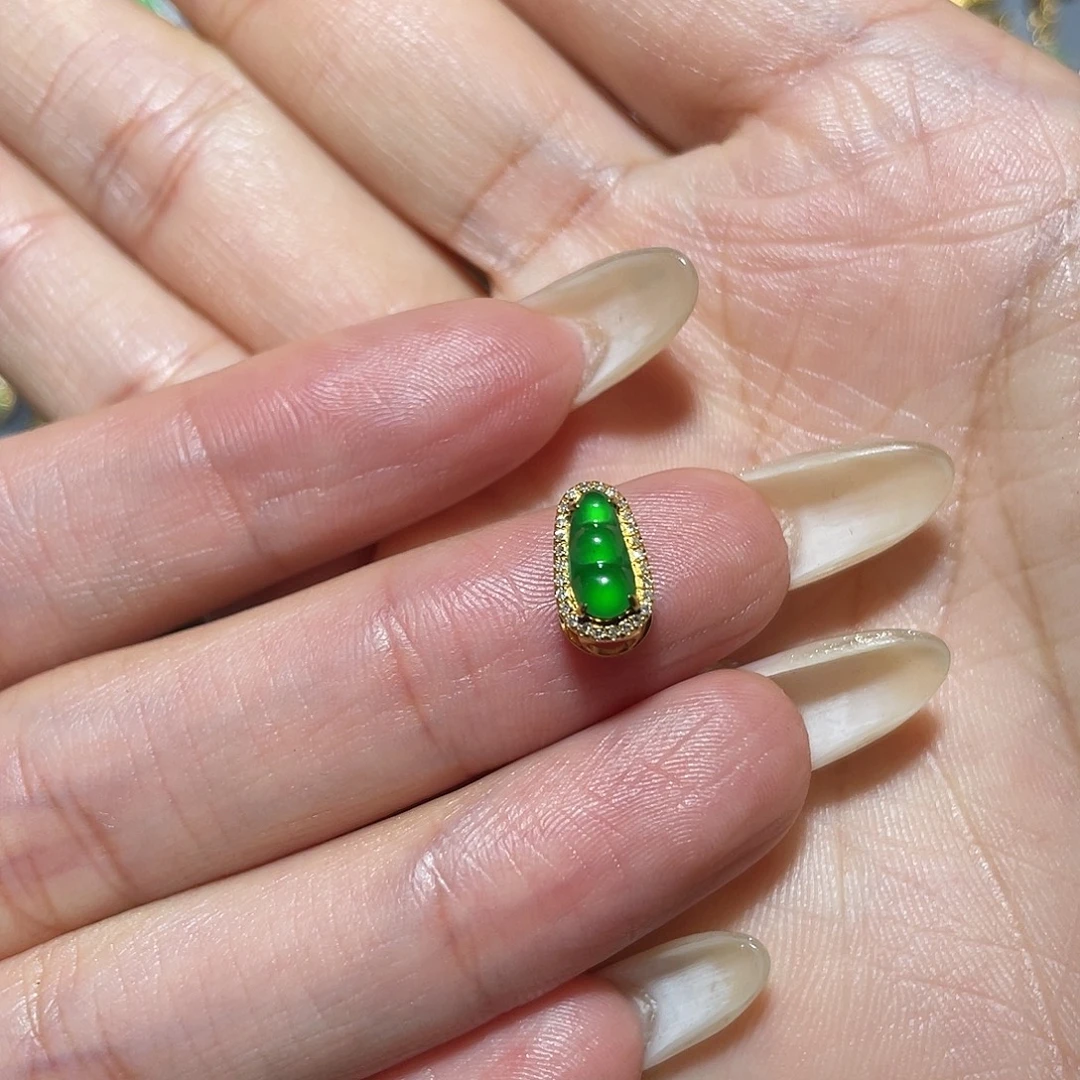 翡翠18K金镶嵌吊坠(不含链)