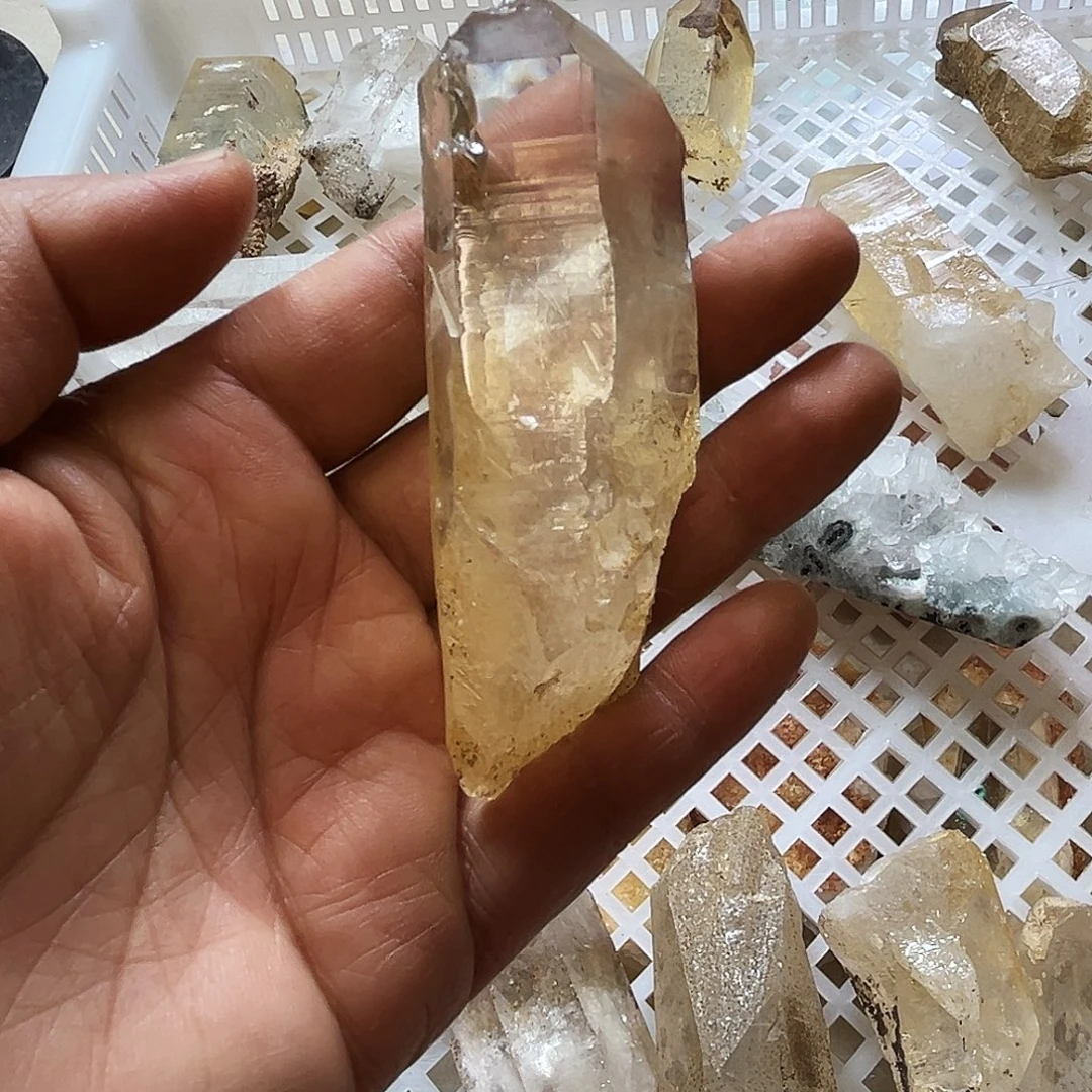 飘***水晶珠宝半成品未镶嵌