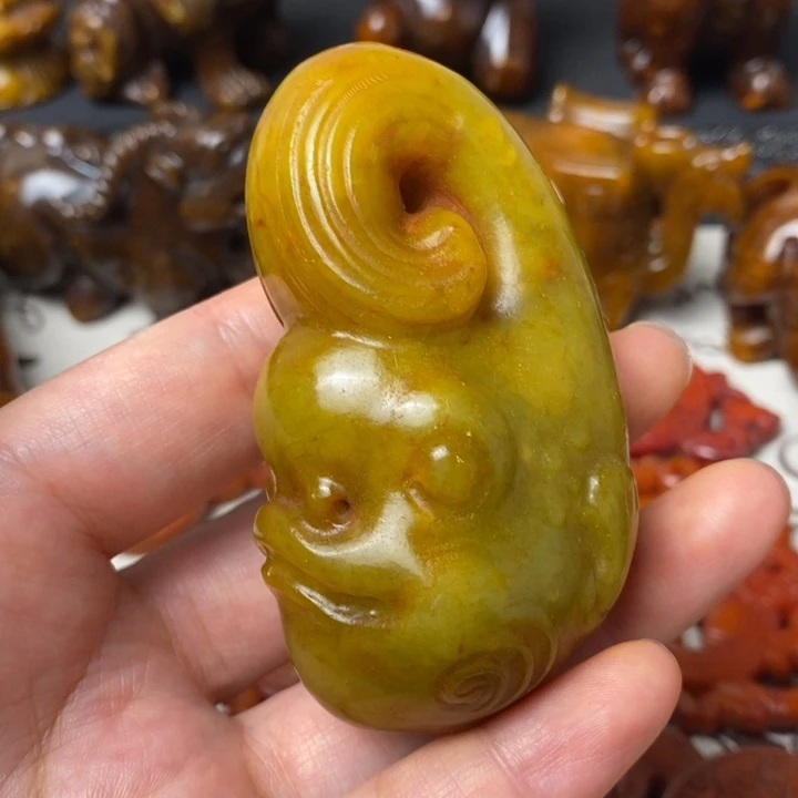 未镶嵌蛇纹石玉颈饰142