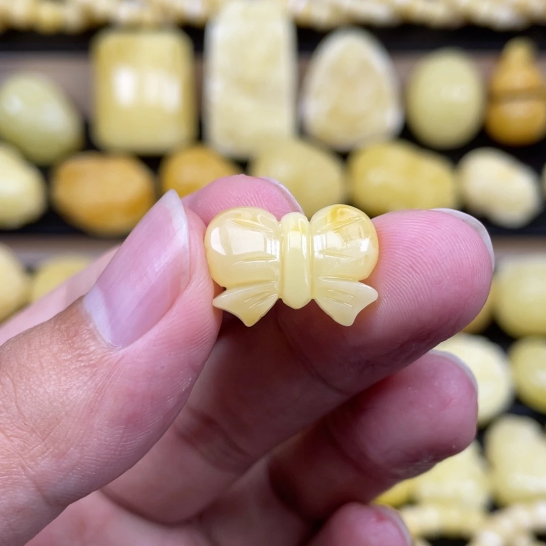 琥珀未镶嵌裸石琥珀蜜蜡