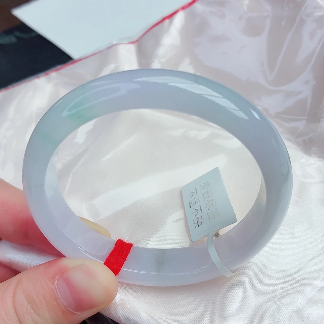 翡翠未镶嵌手镯（贵妃镯）天然翡翠A货54