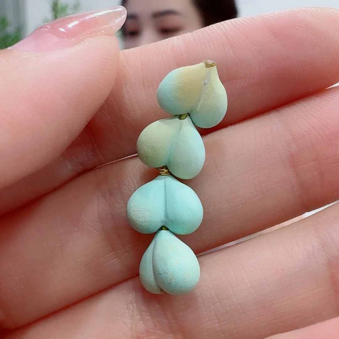 未镶嵌绿松石珠宝奇石