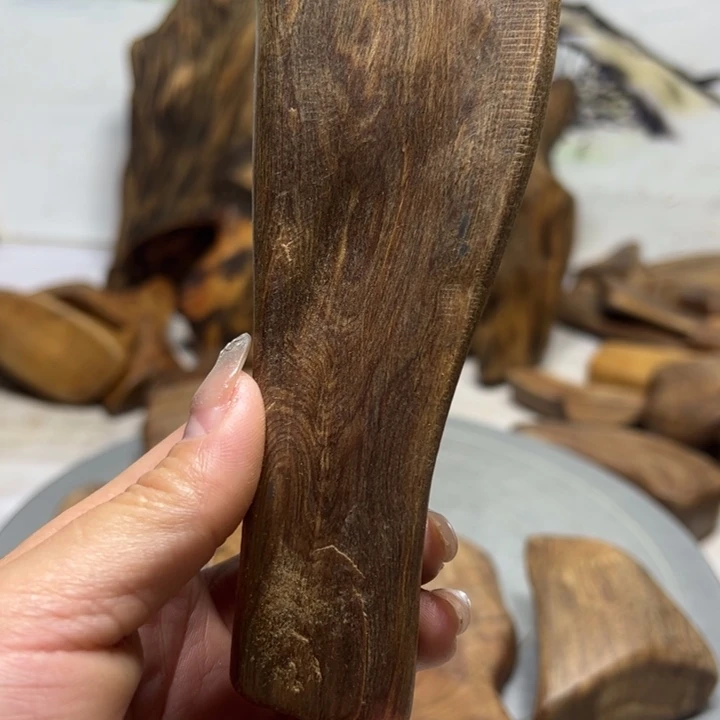 白***芷木一物一拍20手把件