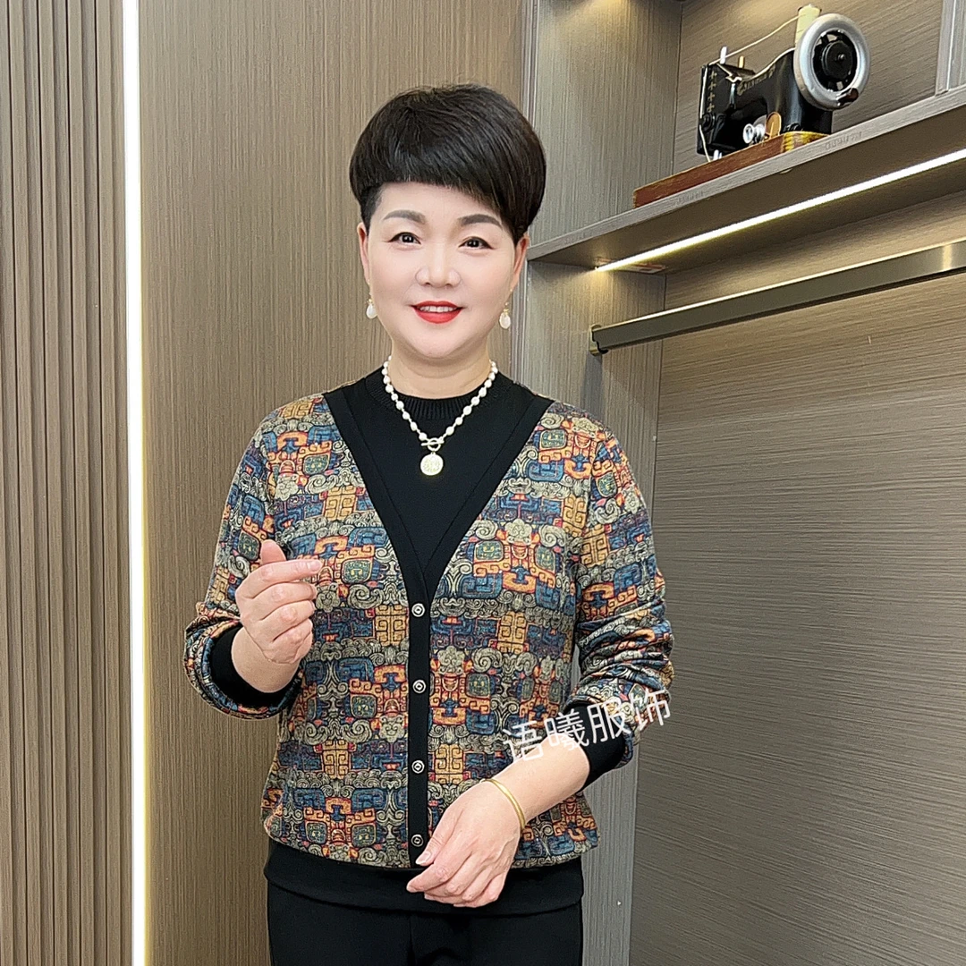 常规款休闲风假两件设计中老年女装秋季百搭洋气长袖小衫F6608